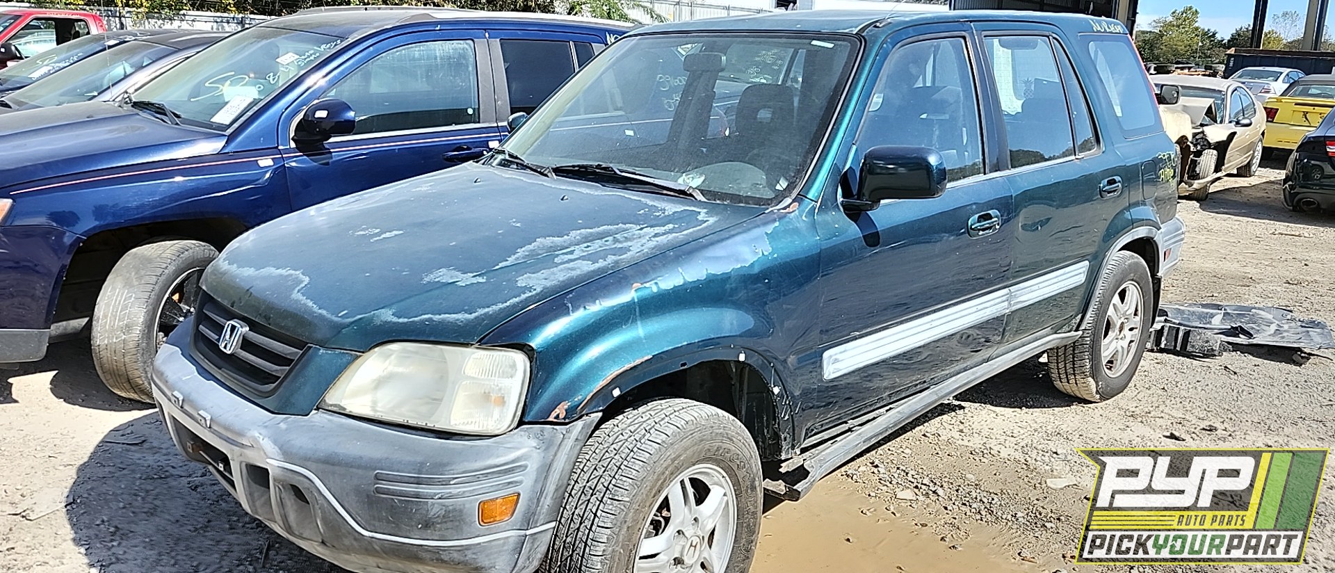 1999 HONDA CR-V available for parts