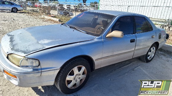 1995 TOYOTA CAMRY partes disponibles
