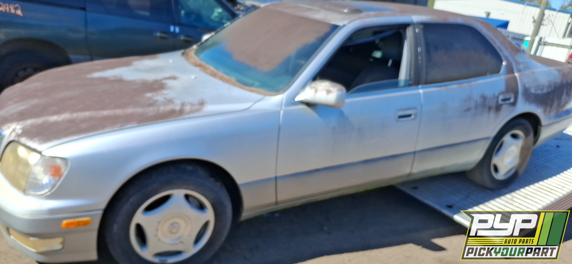 1999 LEXUS LS400 partes disponibles