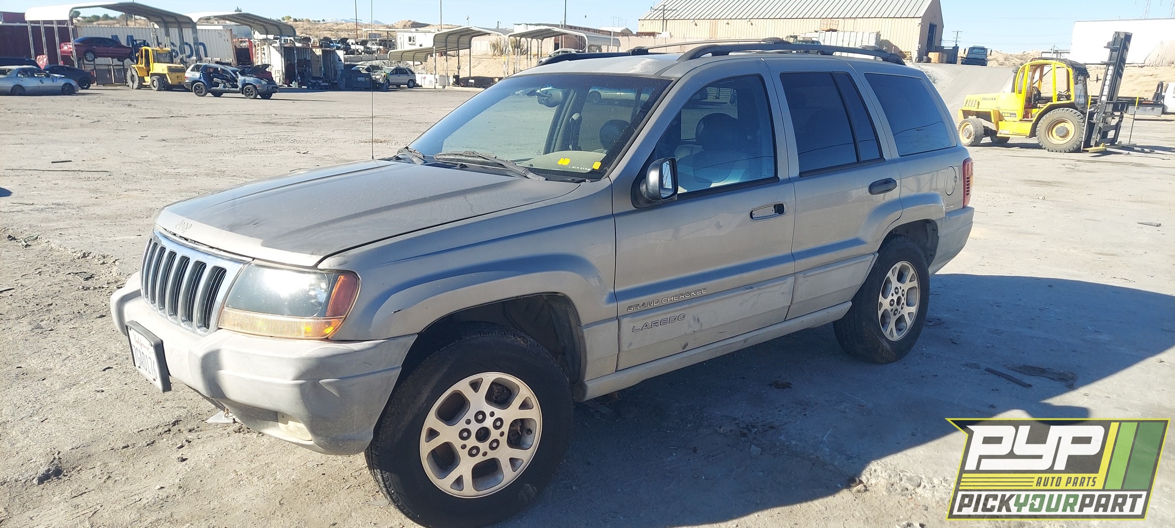 2000 JEEP GRAND CHEROKEE available for parts