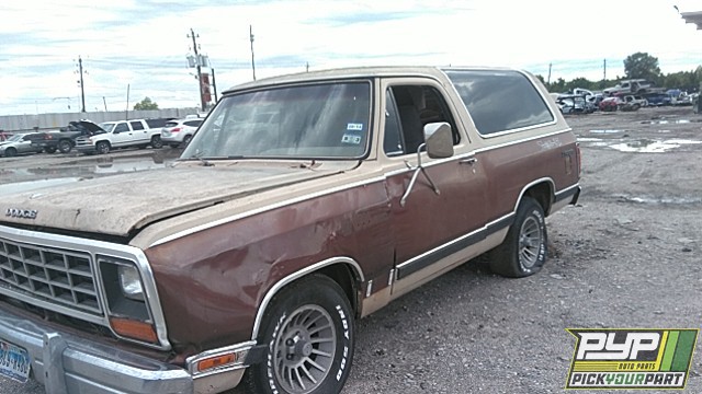 1984 DODGE RAMCHARGER partes disponibles