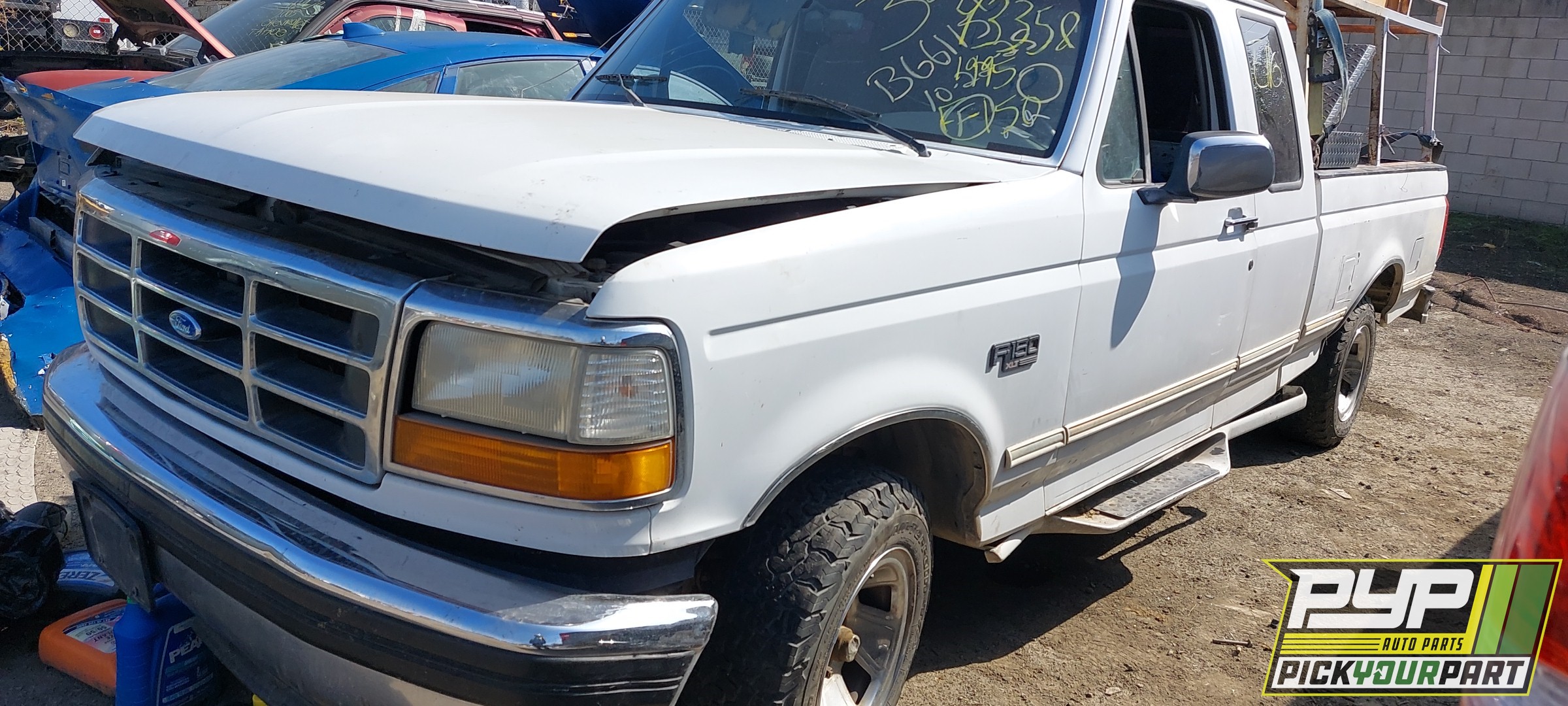 1995 FORD F-150 available for parts