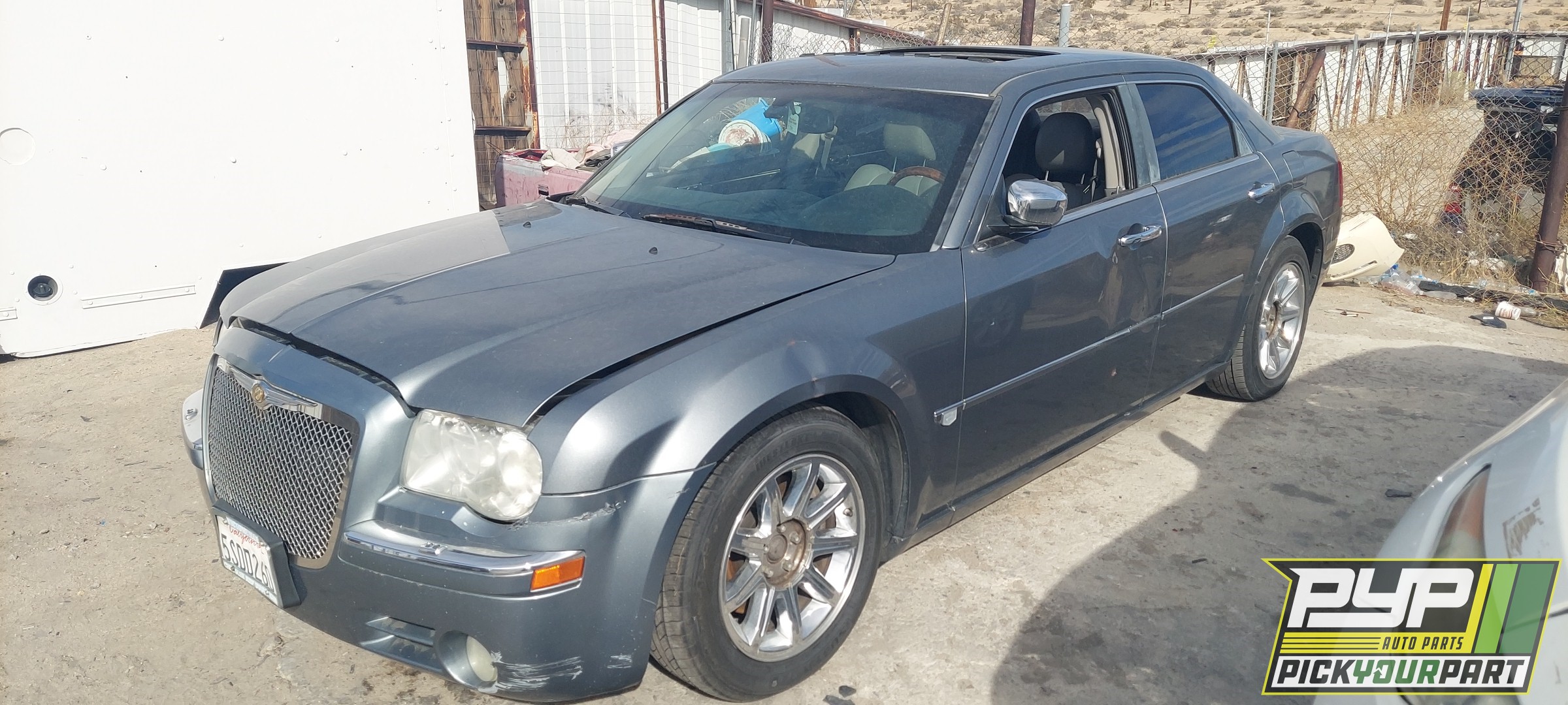 2006 CHRYSLER 300 available for parts