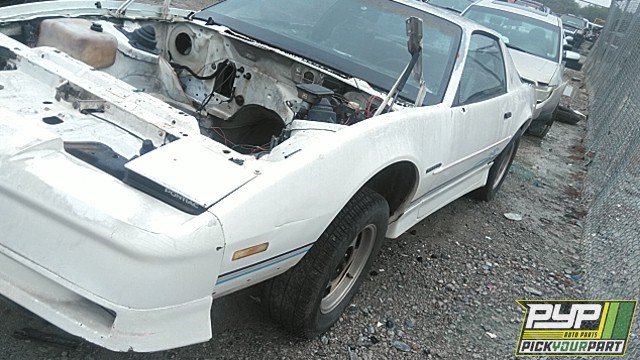 1990 PONTIAC FIREBIRD available for parts