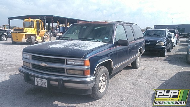 1994 CHEVROLET C1500 SUBURBAN partes disponibles