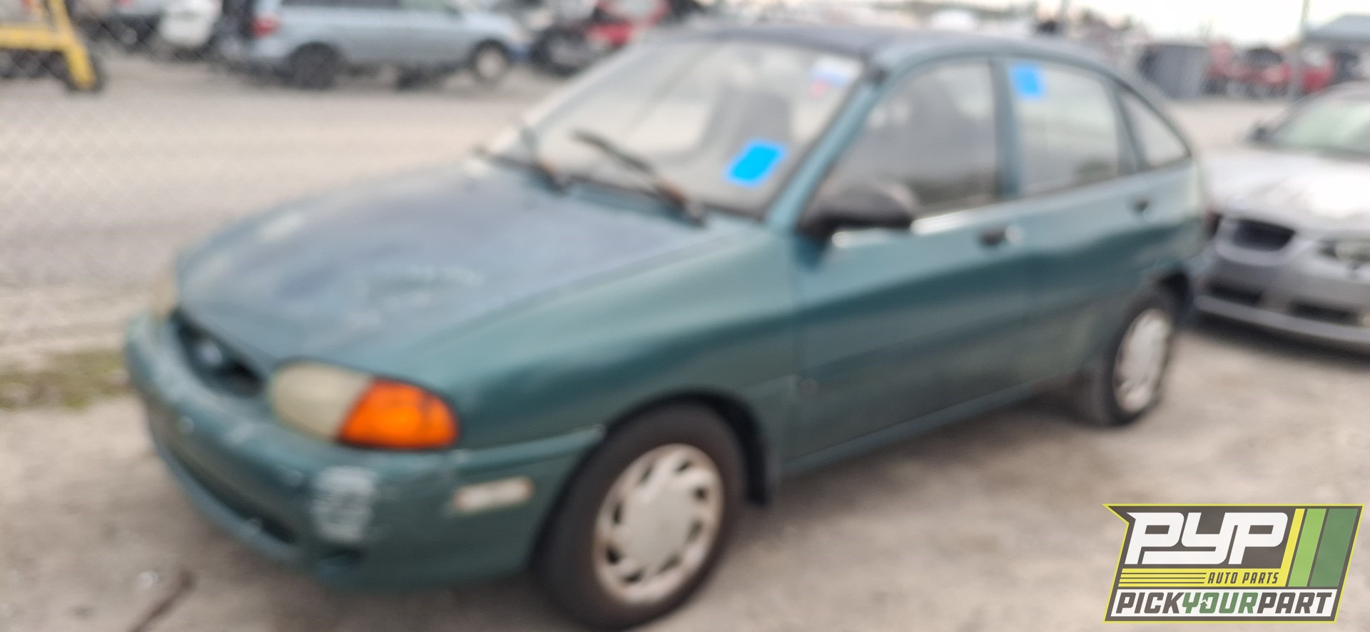 1996 FORD ASPIRE partes disponibles