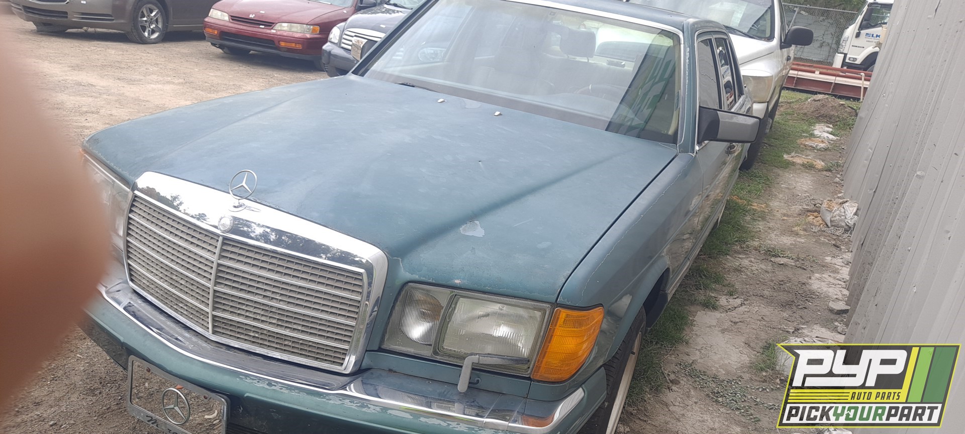 1989 MERCEDES-BENZ 420SEL available for parts