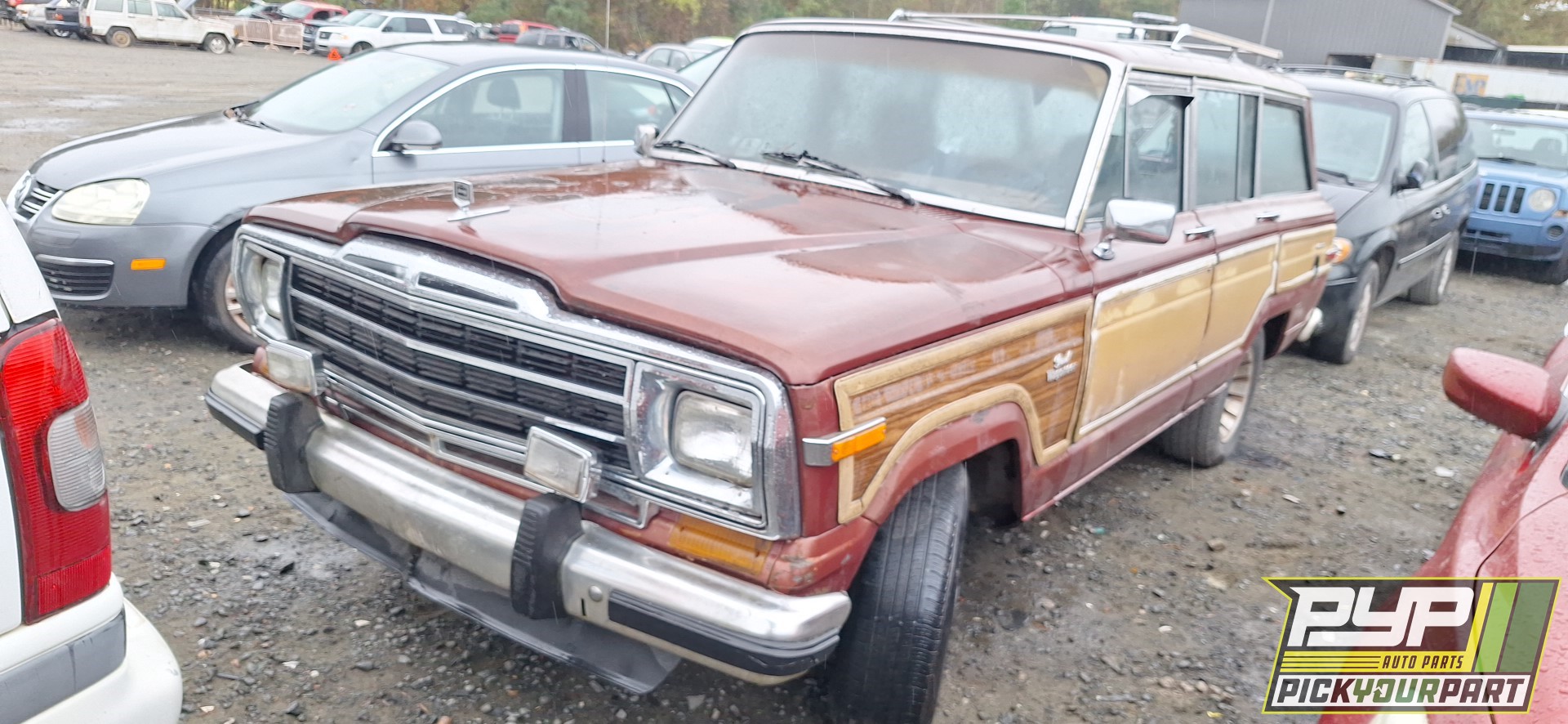 1986 JEEP GRAND WAGONEER available for parts
