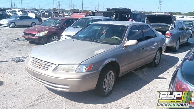 1999 TOYOTA CAMRY available for parts