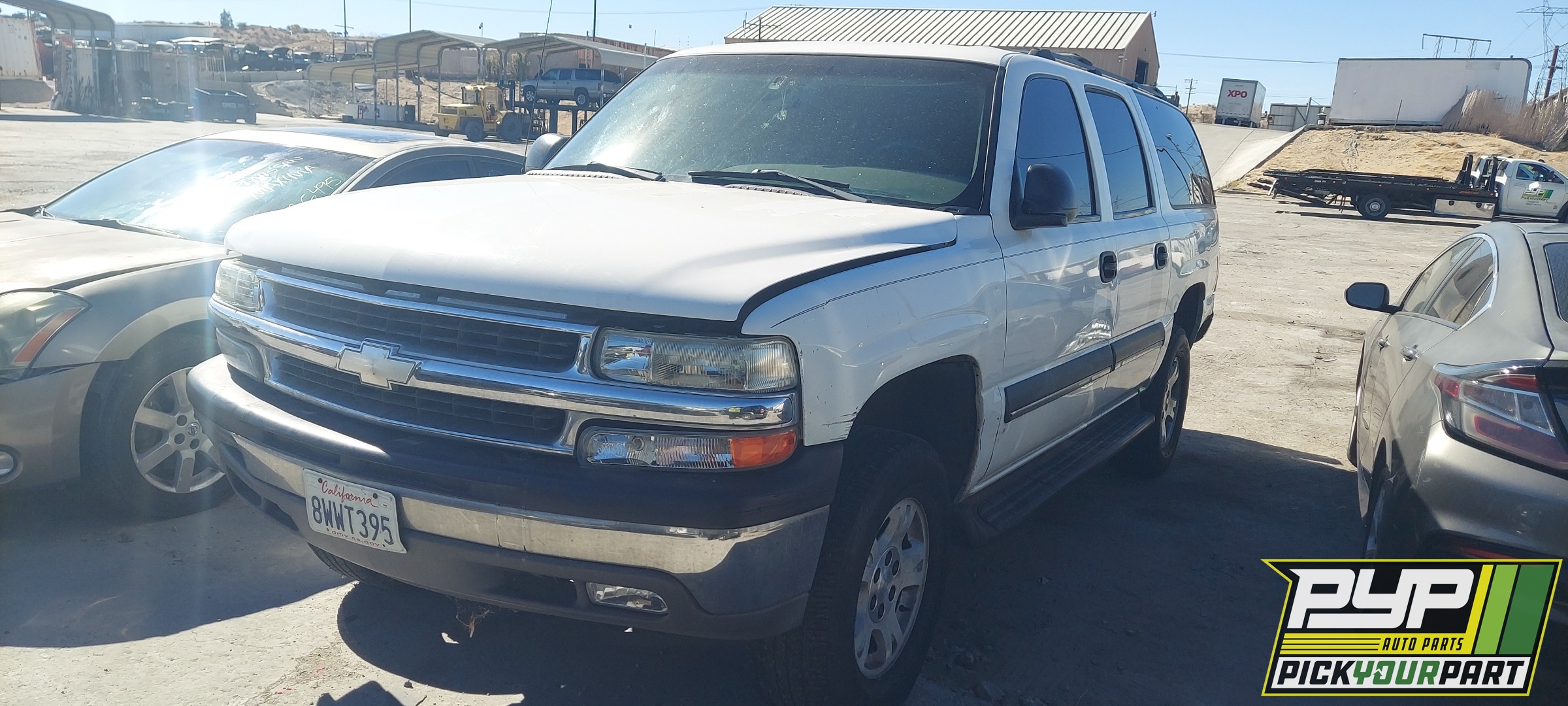 2004 CHEVROLET SUBURBAN 1500 available for parts