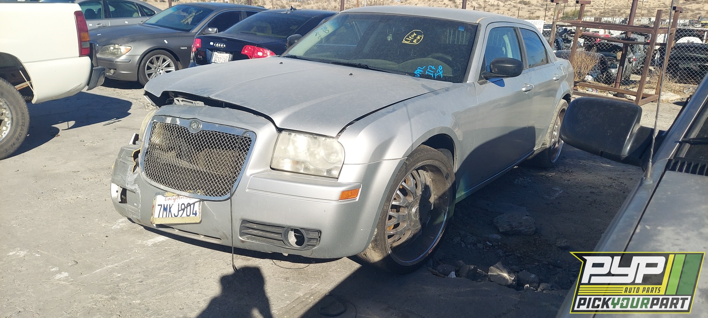 2009 CHRYSLER 300 available for parts