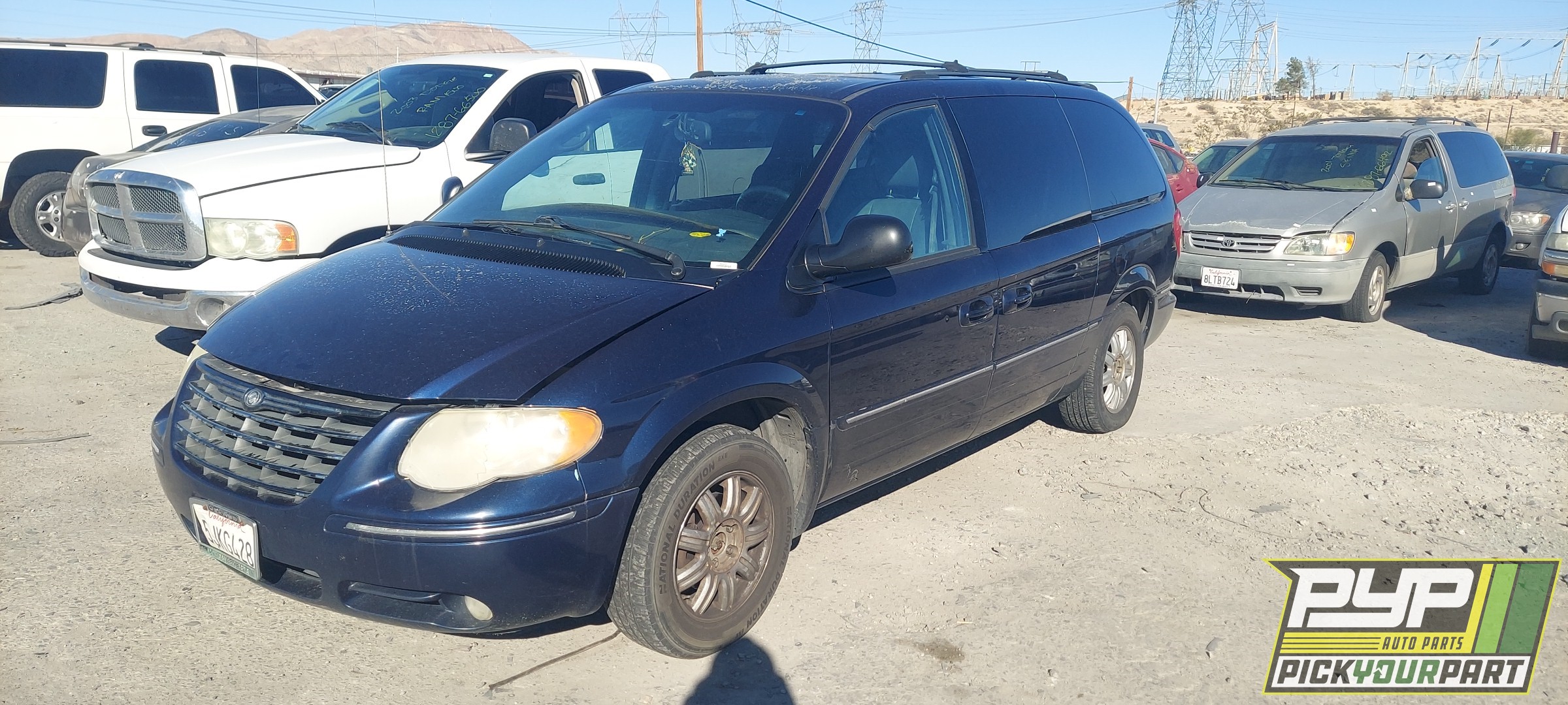 2005 CHRYSLER TOWN & COUNTRY available for parts