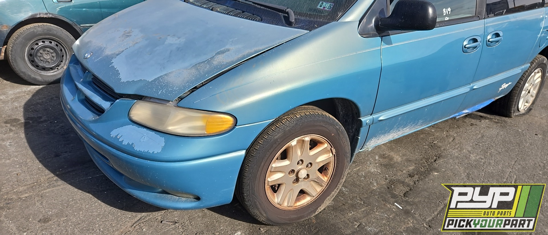 1996 DODGE CARAVAN available for parts