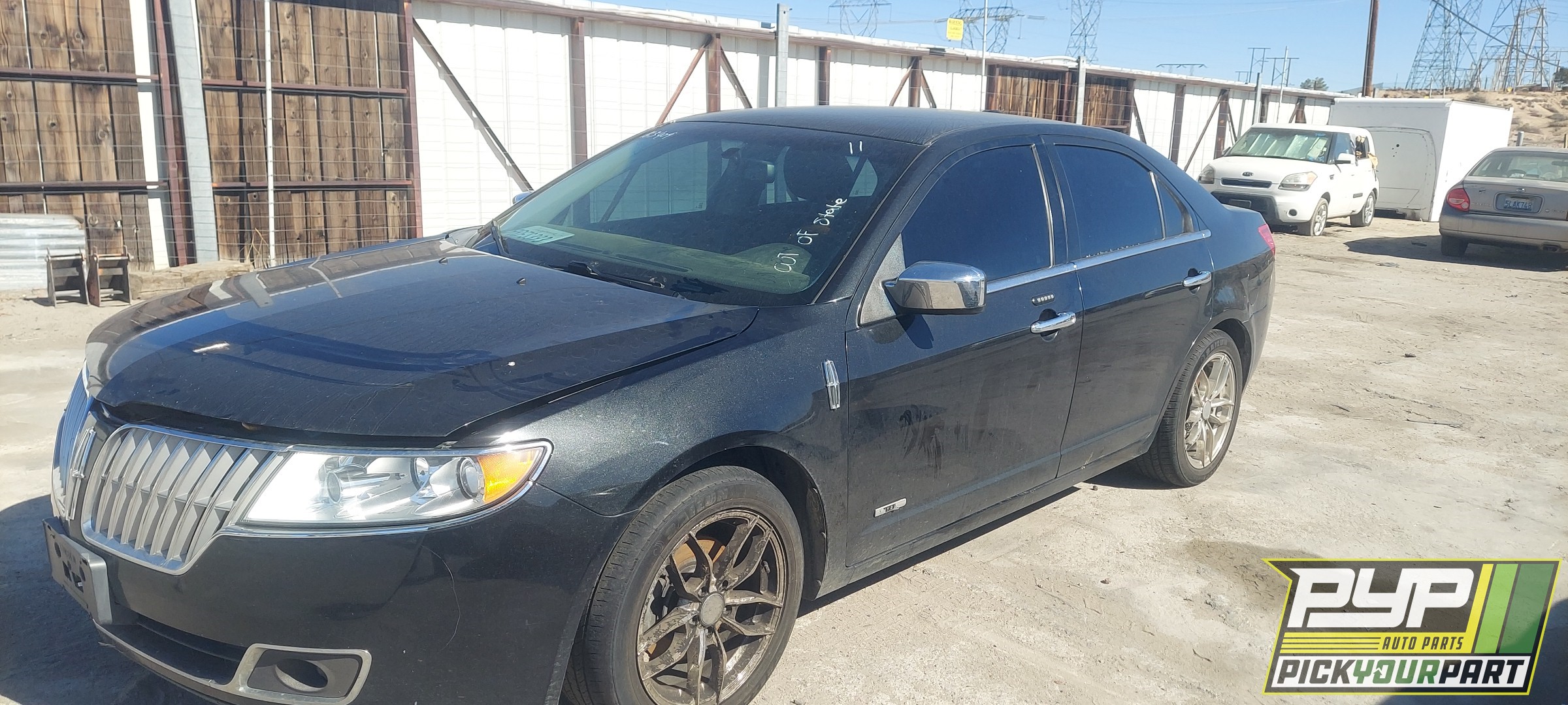 2012 LINCOLN MKZ available for parts