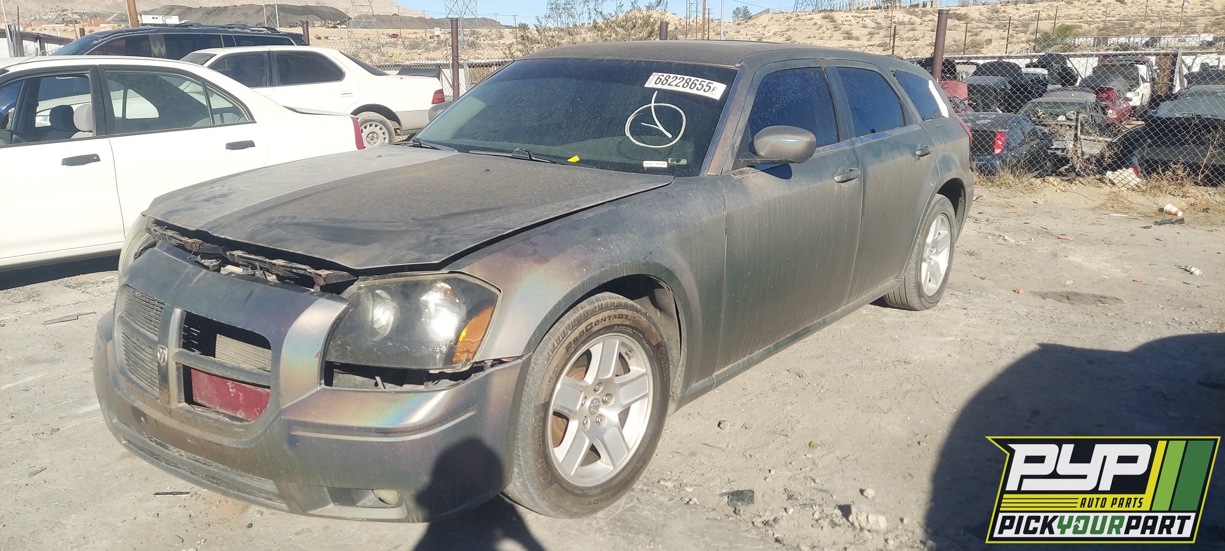 2006 DODGE MAGNUM available for parts