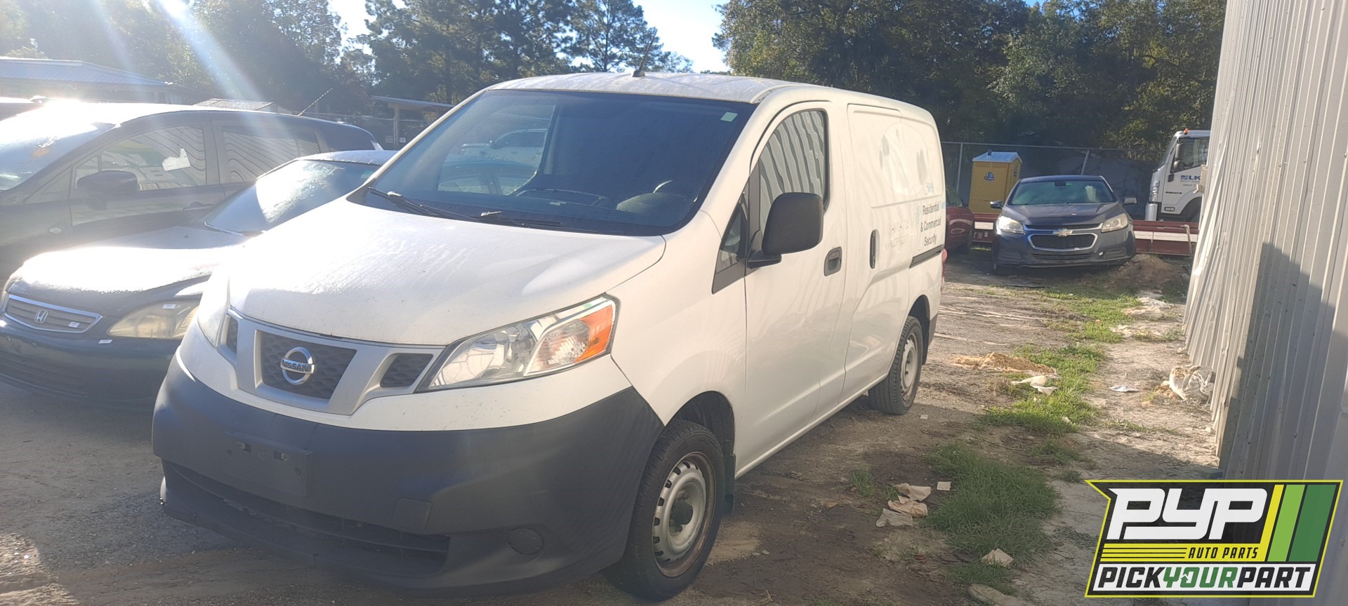 2017 NISSAN NV200 available for parts