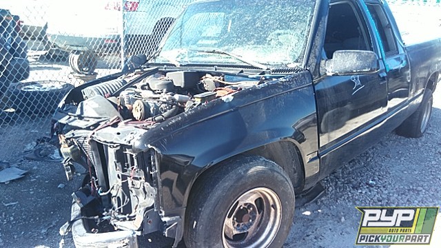 1998 CHEVROLET C1500 available for parts