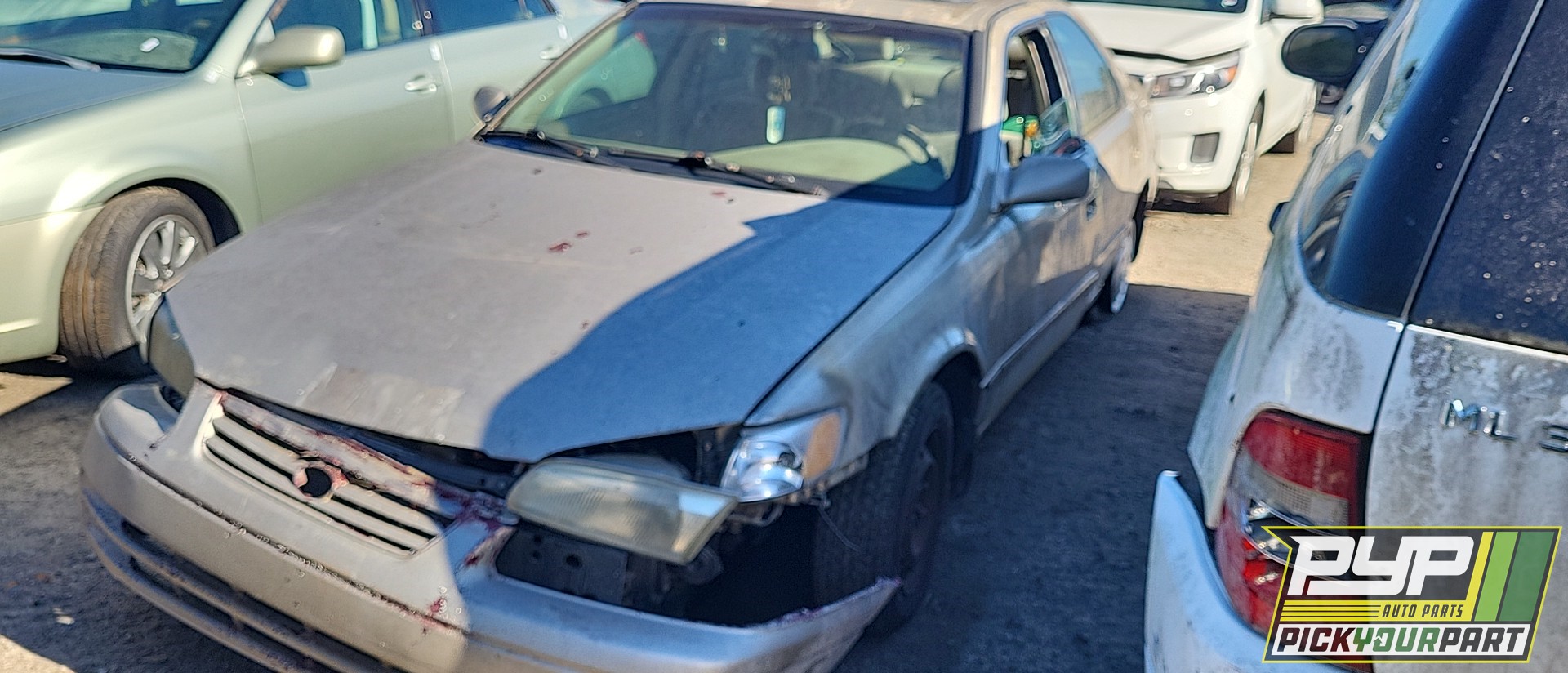 1998 TOYOTA CAMRY available for parts