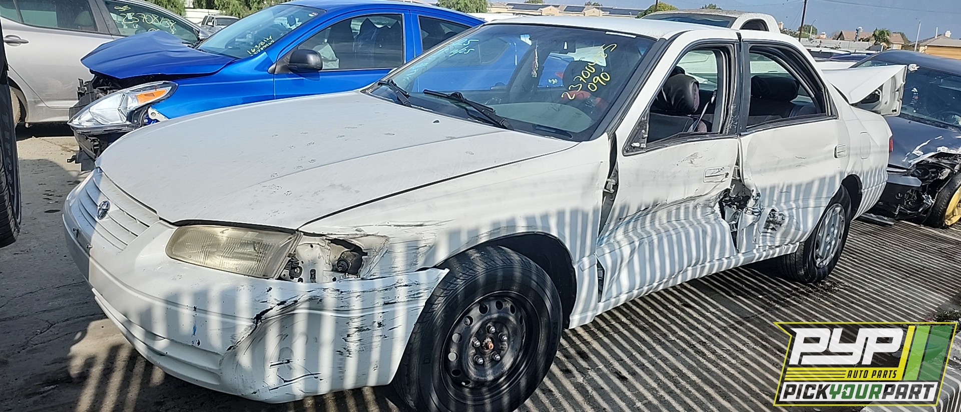 1999 TOYOTA CAMRY partes disponibles
