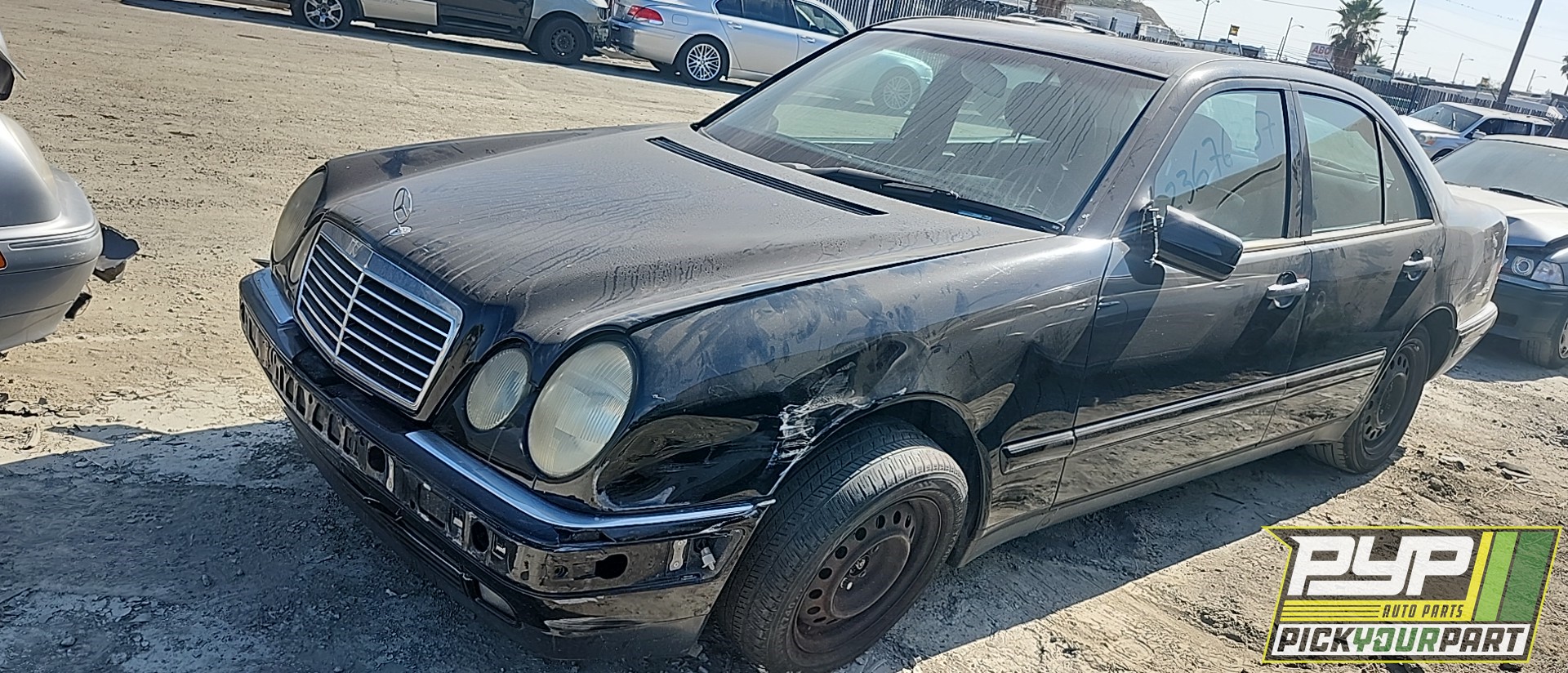 1999 MERCEDES-BENZ E320 available for parts
