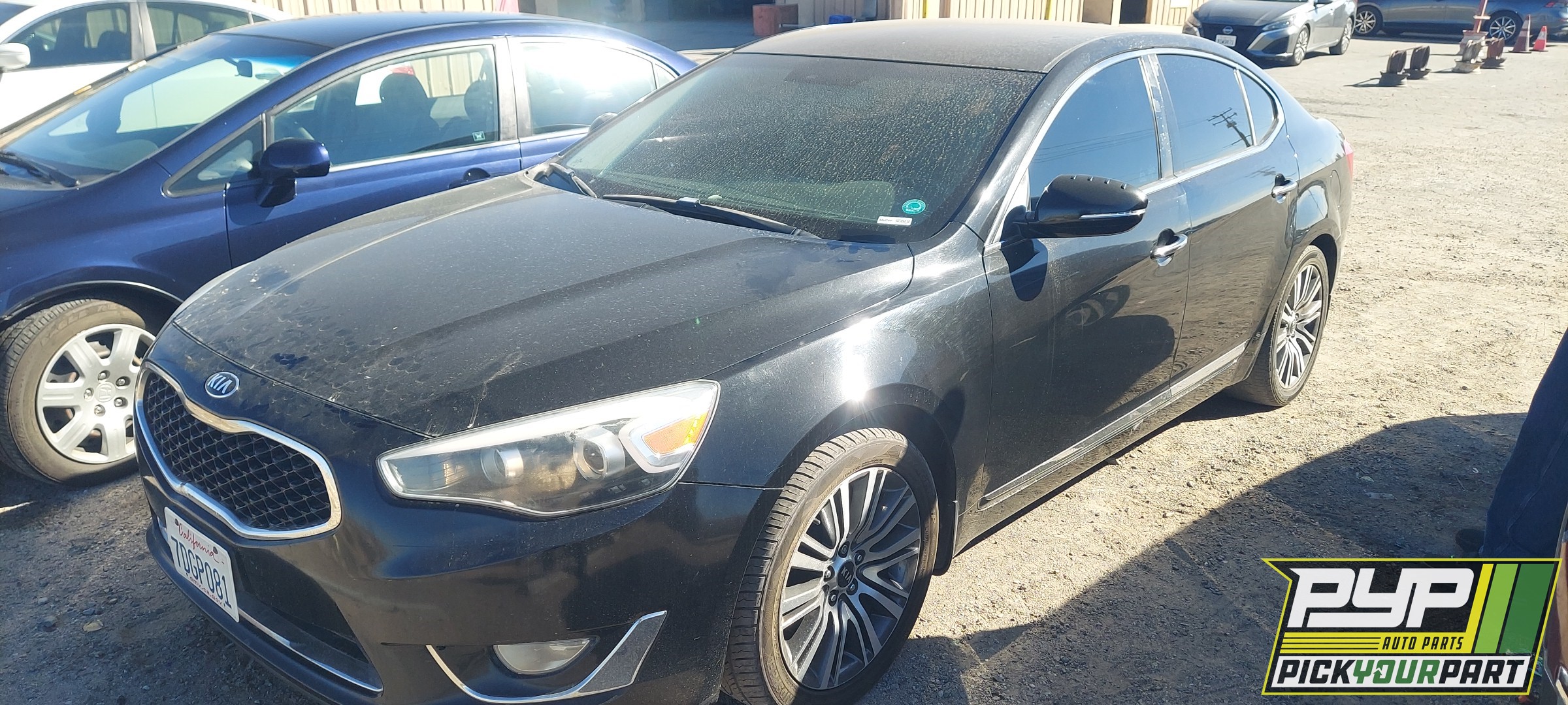 2014 KIA CADENZA partes disponibles