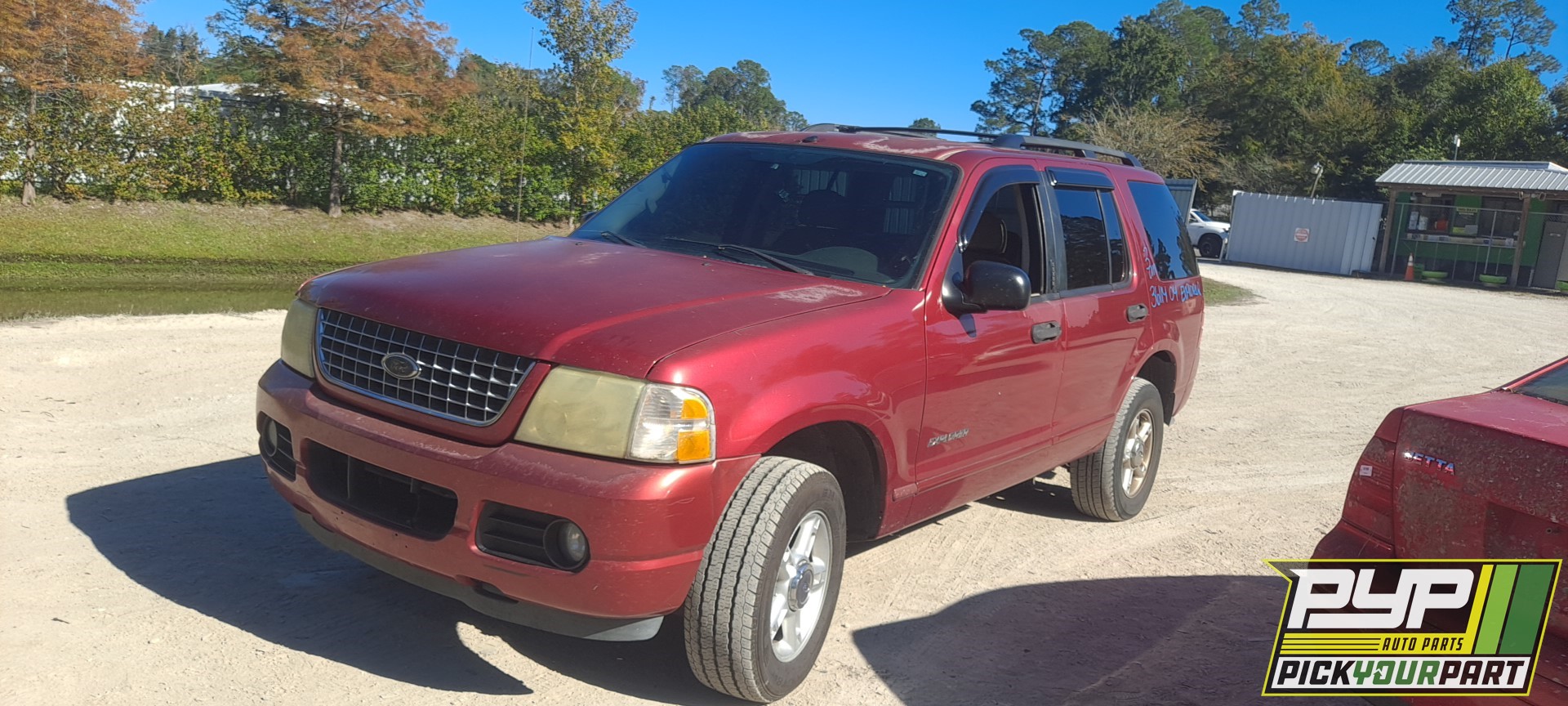 2004 FORD EXPLORER available for parts