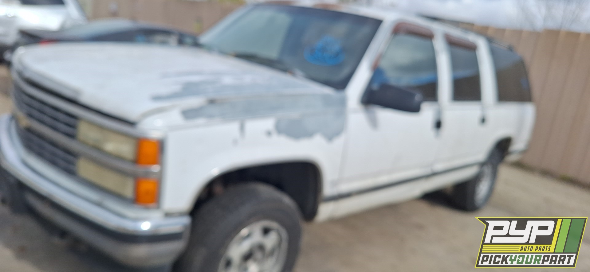 1993 CHEVROLET K1500 SUBURBAN partes disponibles