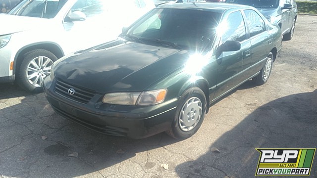 1999 TOYOTA CAMRY available for parts