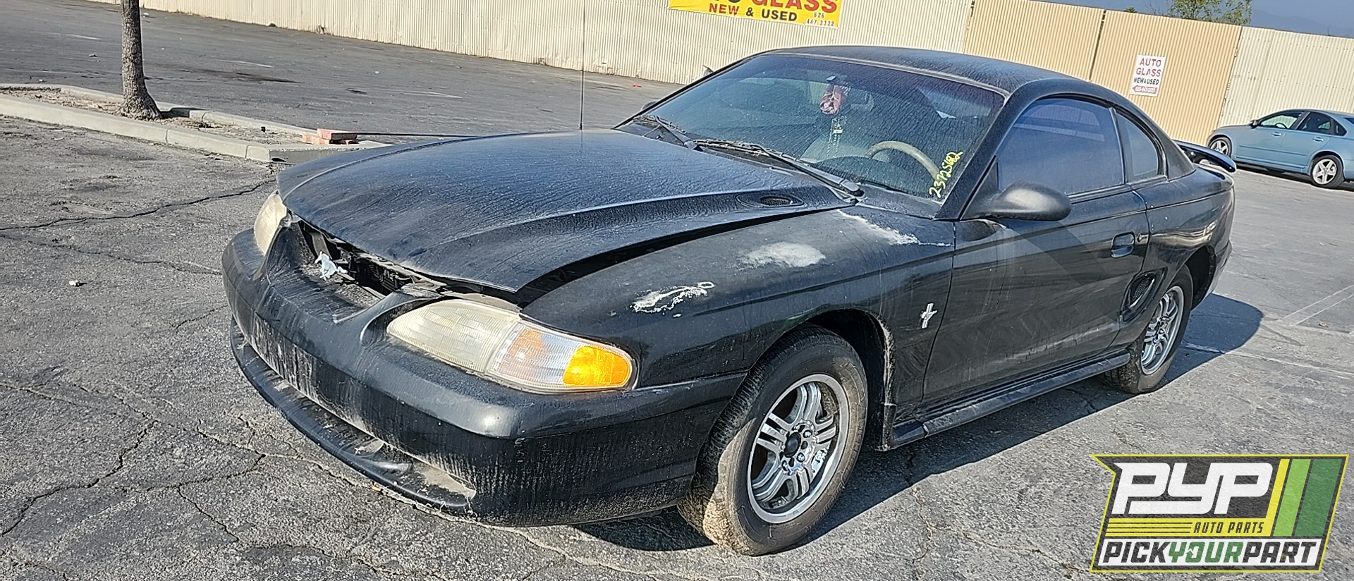 1997 FORD MUSTANG available for parts