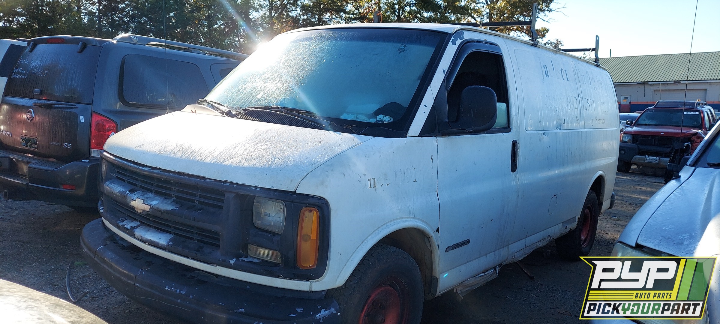 1998 CHEVROLET EXPRESS 2500 available for parts