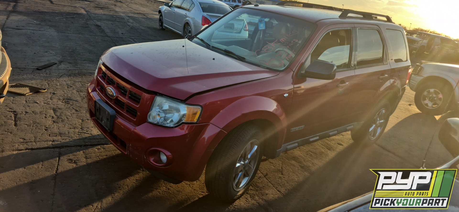 2008 FORD ESCAPE available for parts