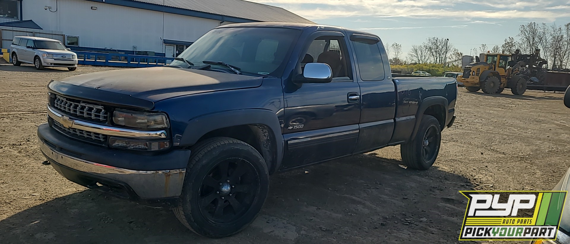 1999 CHEVROLET SILVERADO 1500 available for parts
