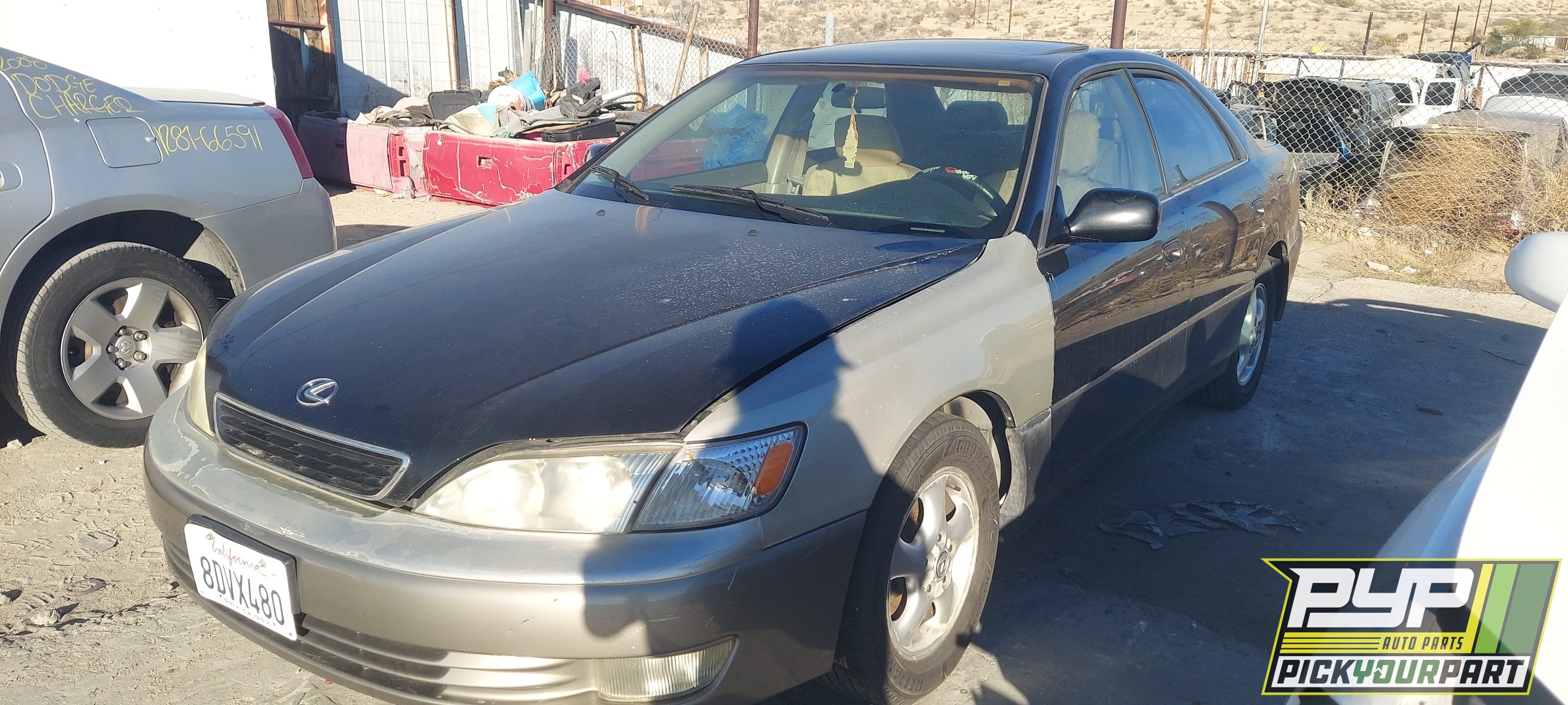 1997 LEXUS ES300 available for parts