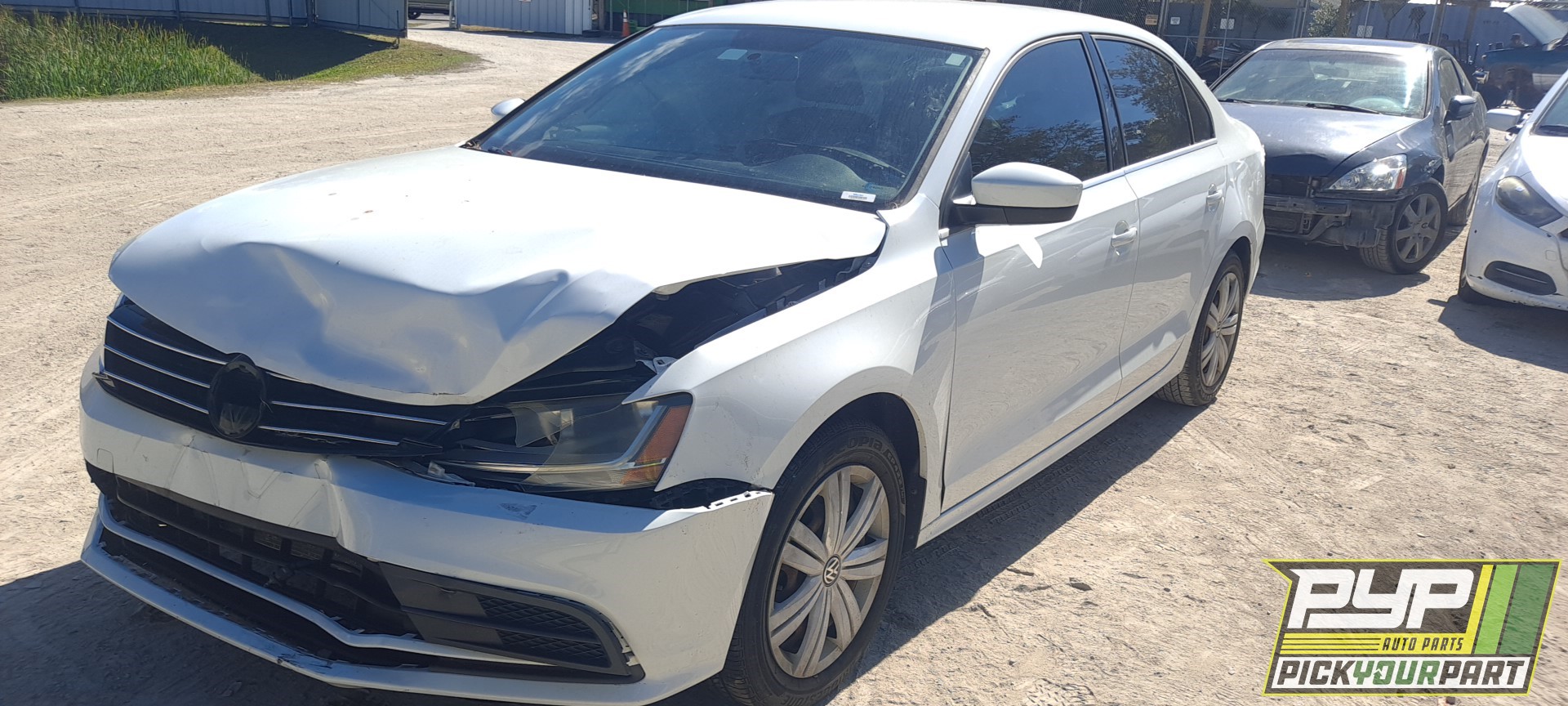 2017 VOLKSWAGEN JETTA available for parts