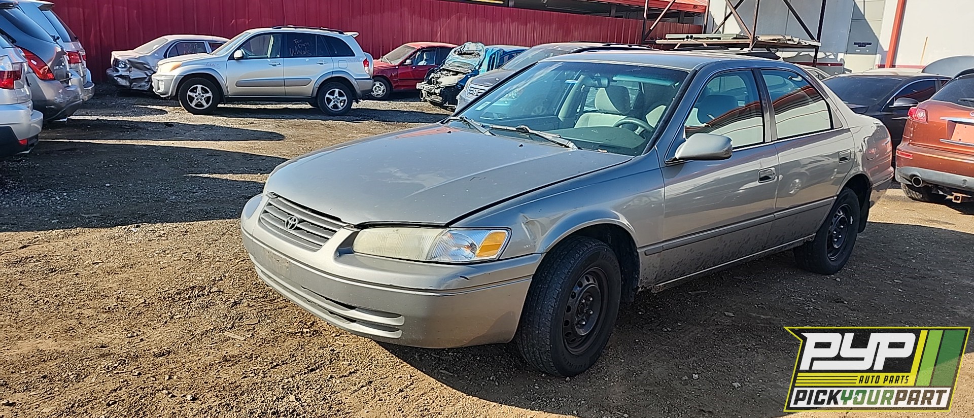 1998 TOYOTA CAMRY available for parts