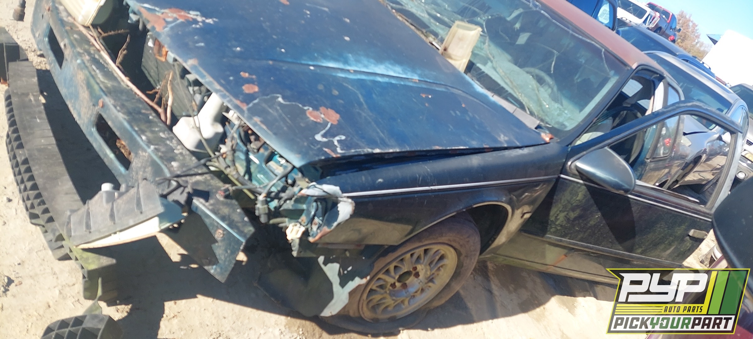 1995 MERCURY COUGAR available for parts