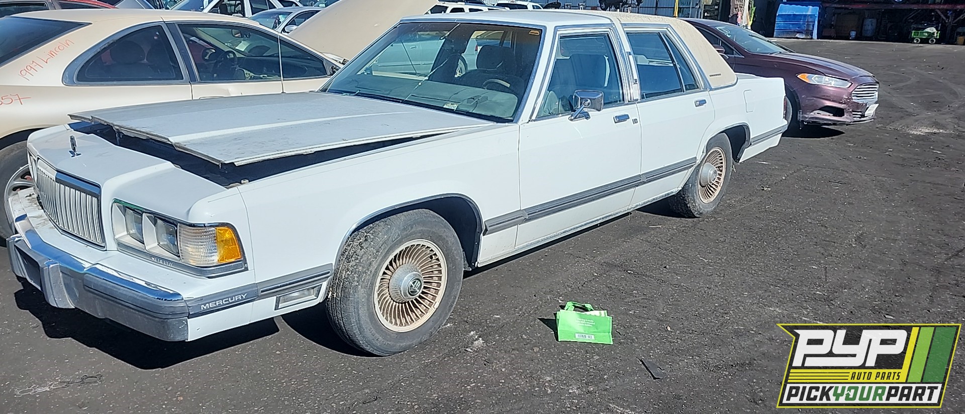 1989 MERCURY GRAND MARQUIS available for parts