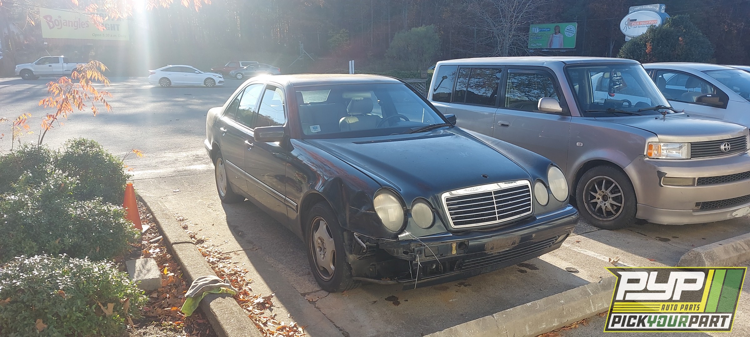 1997 MERCEDES-BENZ E420 available for parts