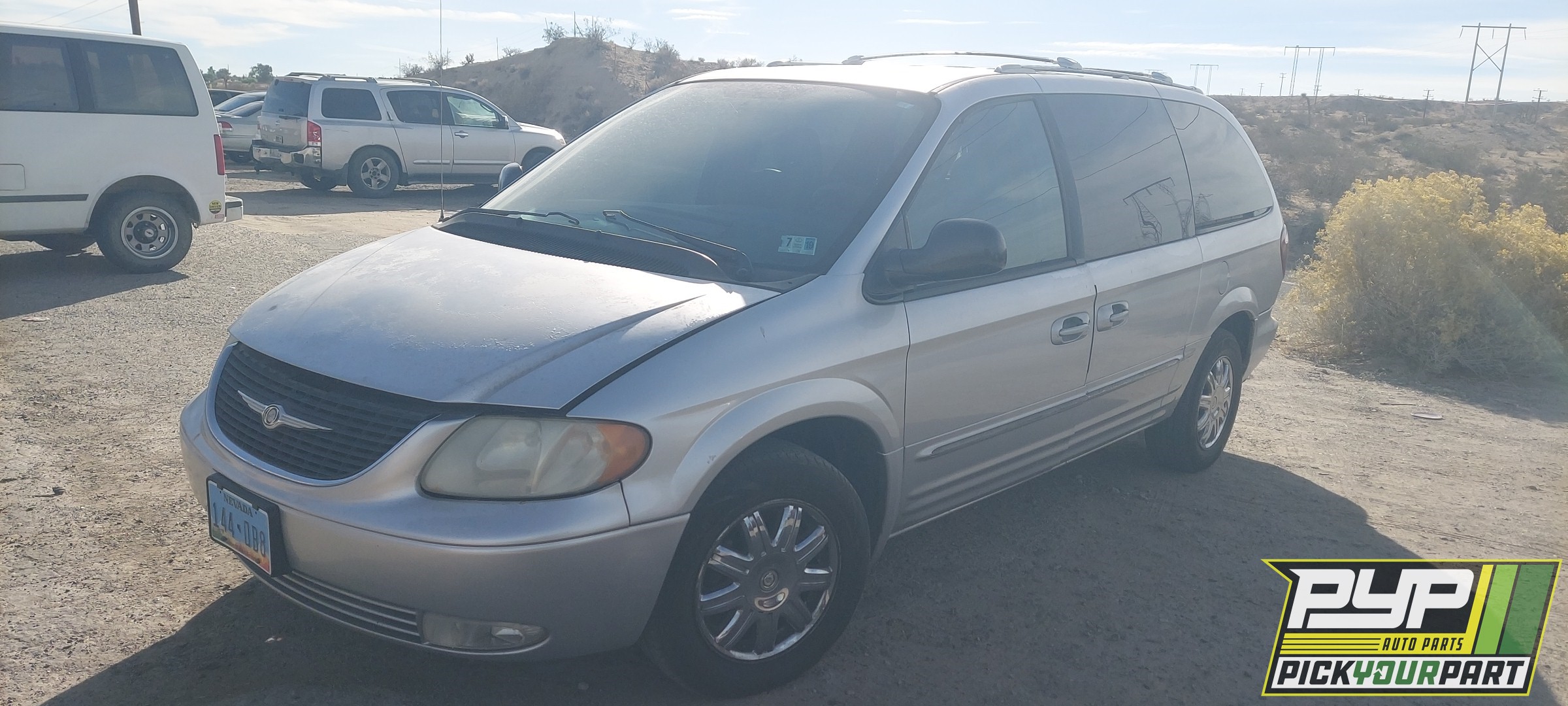 2004 CHRYSLER TOWN & COUNTRY available for parts