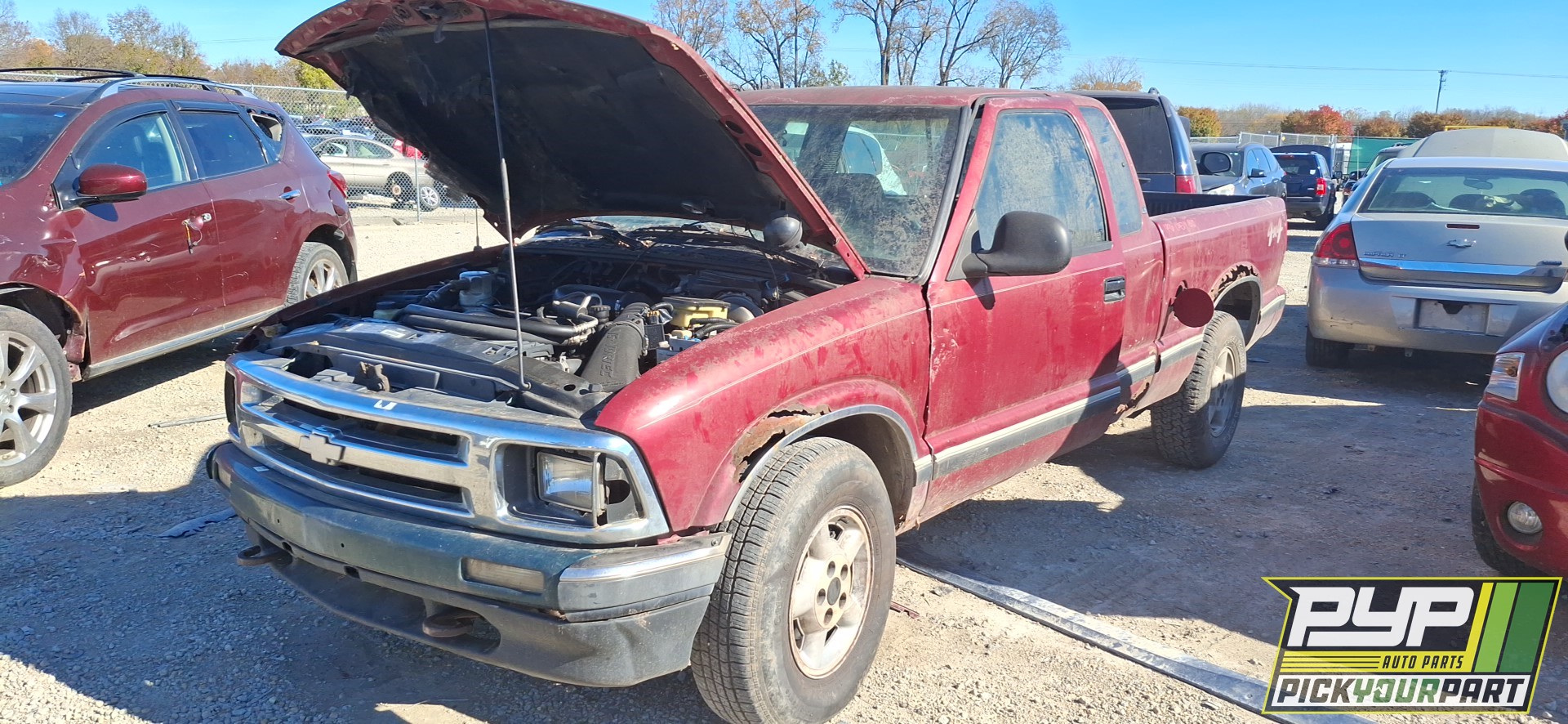 1996 CHEVROLET S10 available for parts