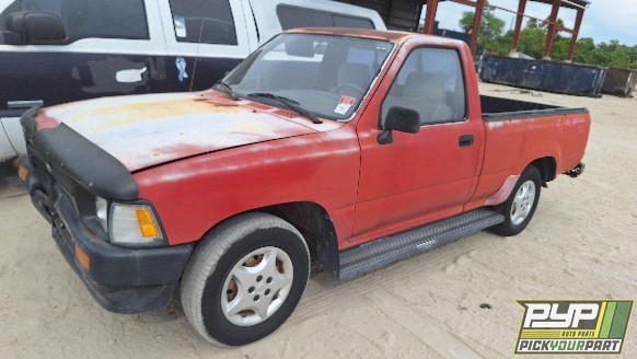 1993 TOYOTA PICKUP partes disponibles