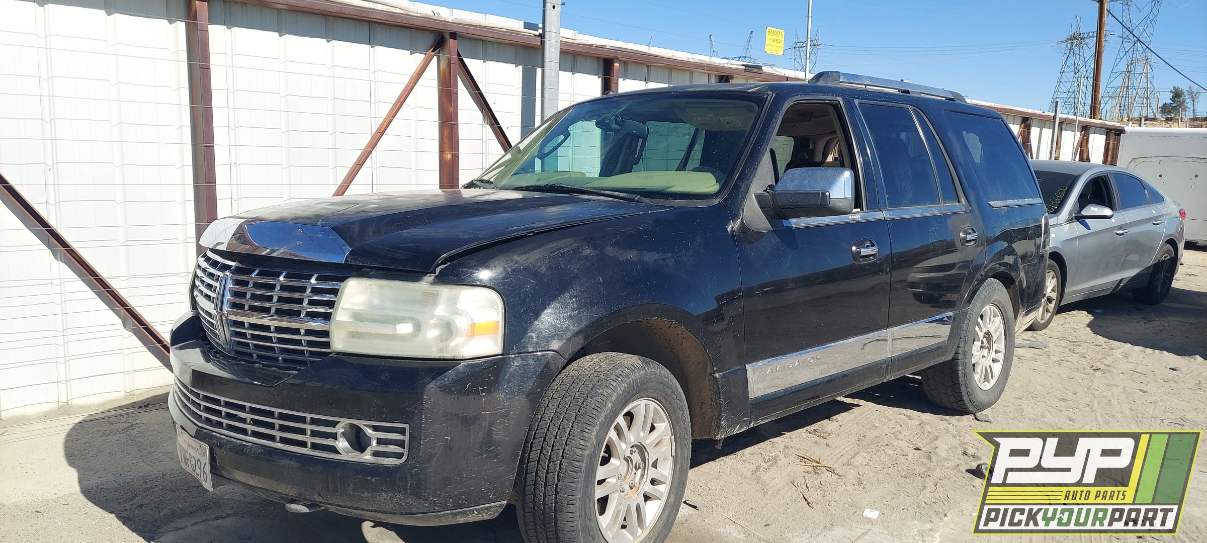 2007 LINCOLN NAVIGATOR available for parts