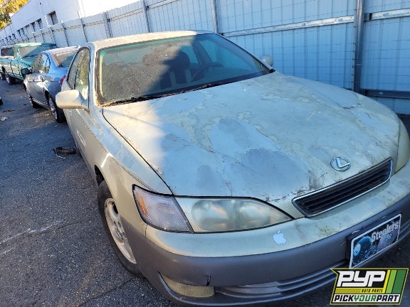 1997 LEXUS ES300 available for parts