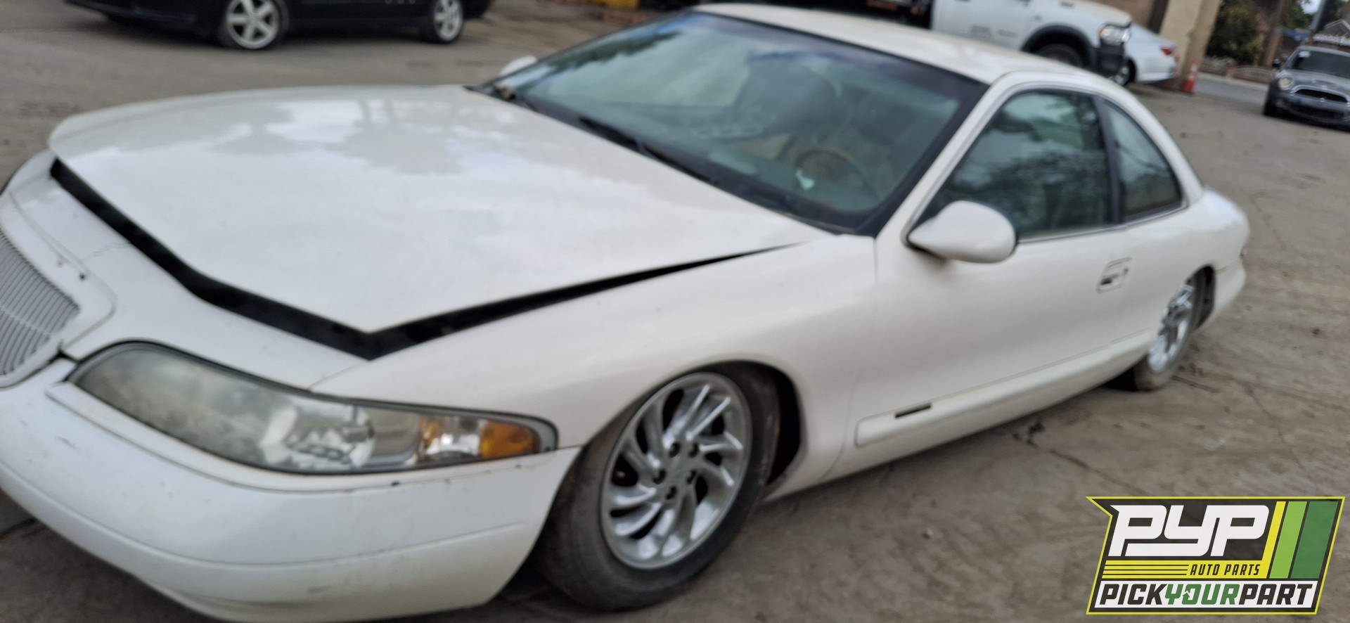 1998 LINCOLN MARK VIII available for parts