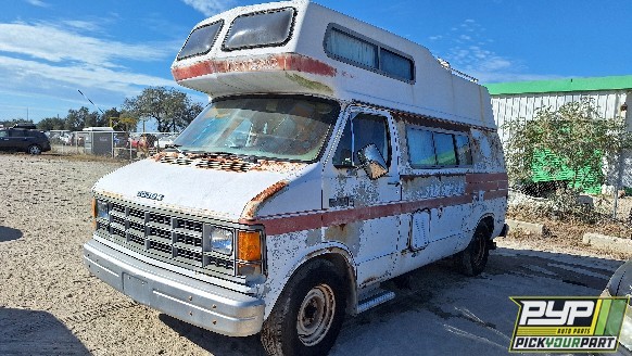 1989 DODGE B250 available for parts