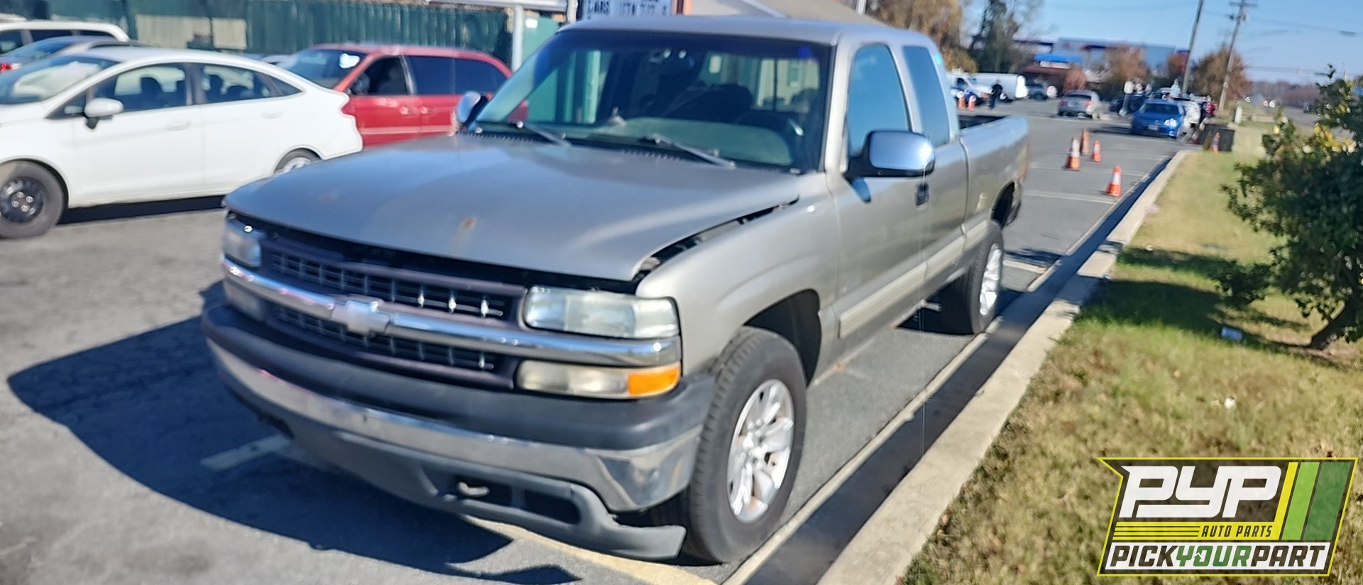 1999 CHEVROLET SILVERADO 1500 available for parts