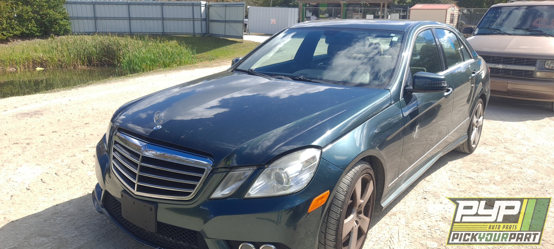 2010 MERCEDES-BENZ E350 partes disponibles