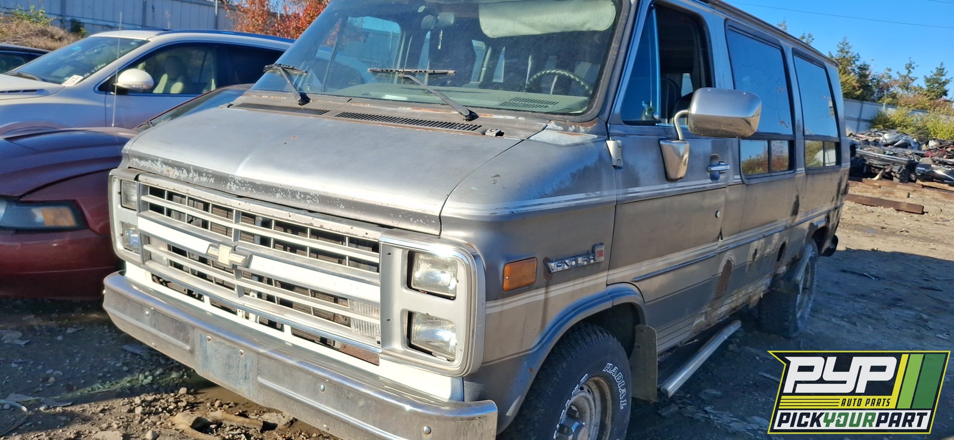 1987 GMC G2500 available for parts