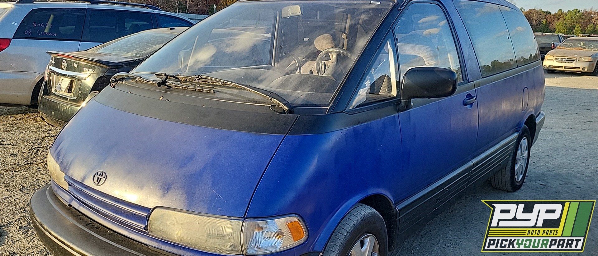 1993 TOYOTA PREVIA available for parts