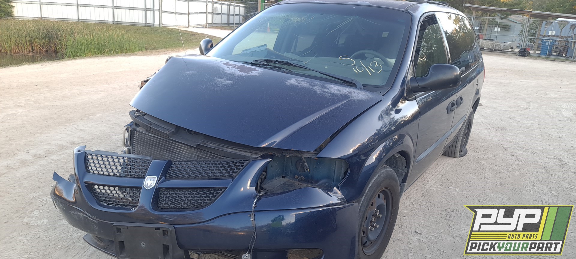 2003 DODGE GRAND CARAVAN partes disponibles